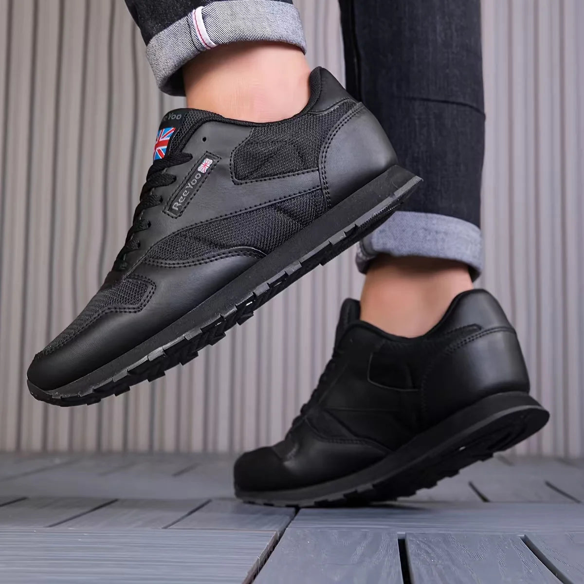 New Men Golf Shoes Summer Breathable Light Walking Shoes Non Slip Shock Absorbing Casual Sports Shoes Women Outdoor Tennis Shoes