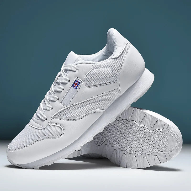 New Men Golf Shoes Summer Breathable Light Walking Shoes Non Slip Shock Absorbing Casual Sports Shoes Women Outdoor Tennis Shoes