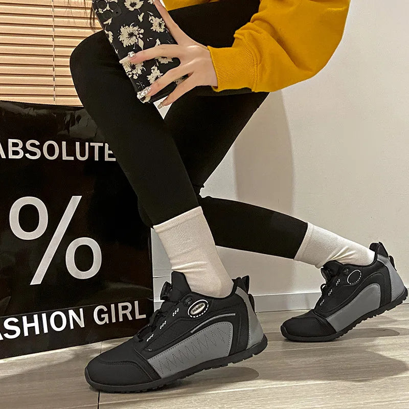 Golf Shoes for Men's Women's Couple Style Outdoor Comfort Golf Sneakers Plus Size Leisure Sports Shoes Fashionable Walking Shoes