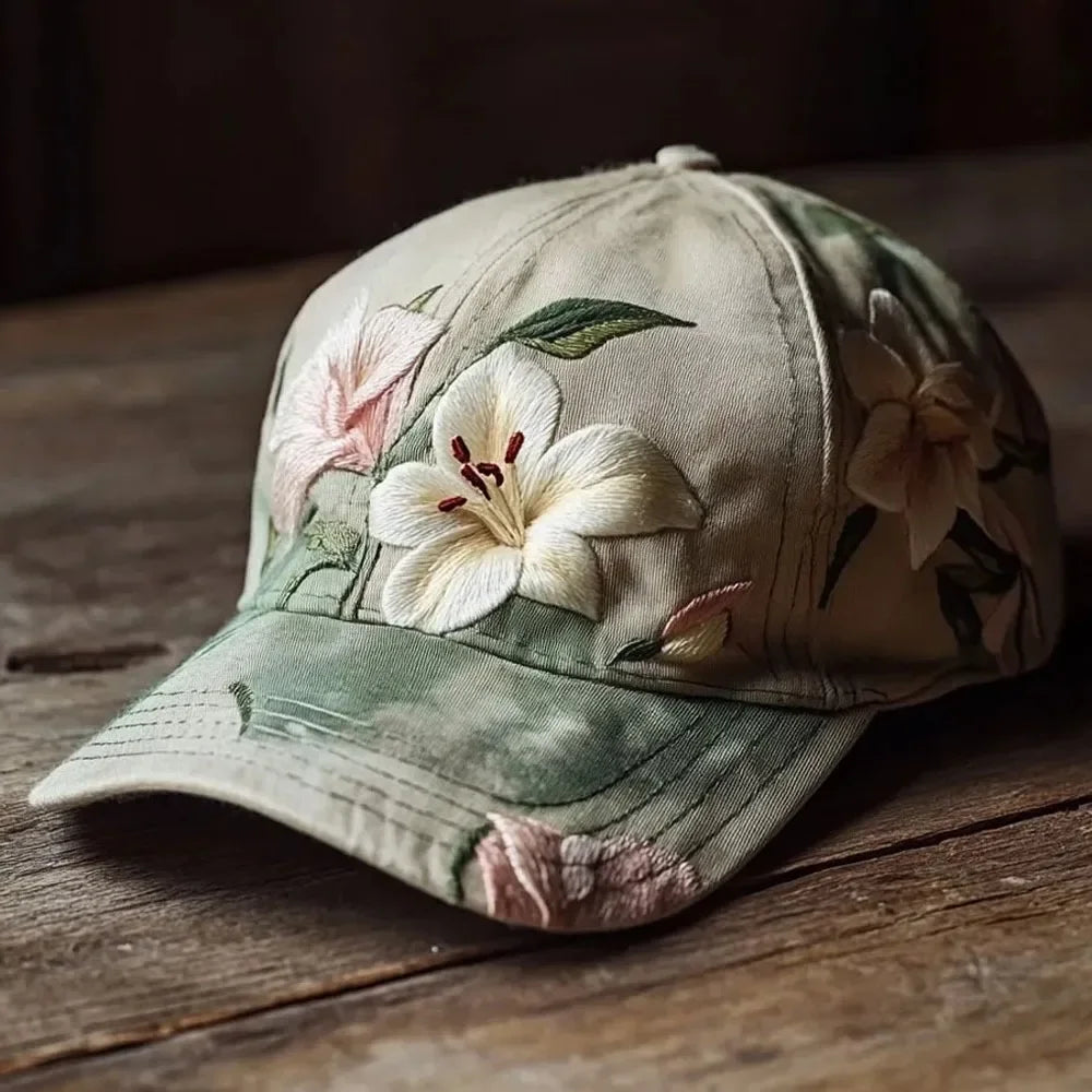 Elegant and elegant women's baseball Creative Gift Polyester Unisex Hat Vintage Breathable Floral Cap  Retro Embroidered Hat