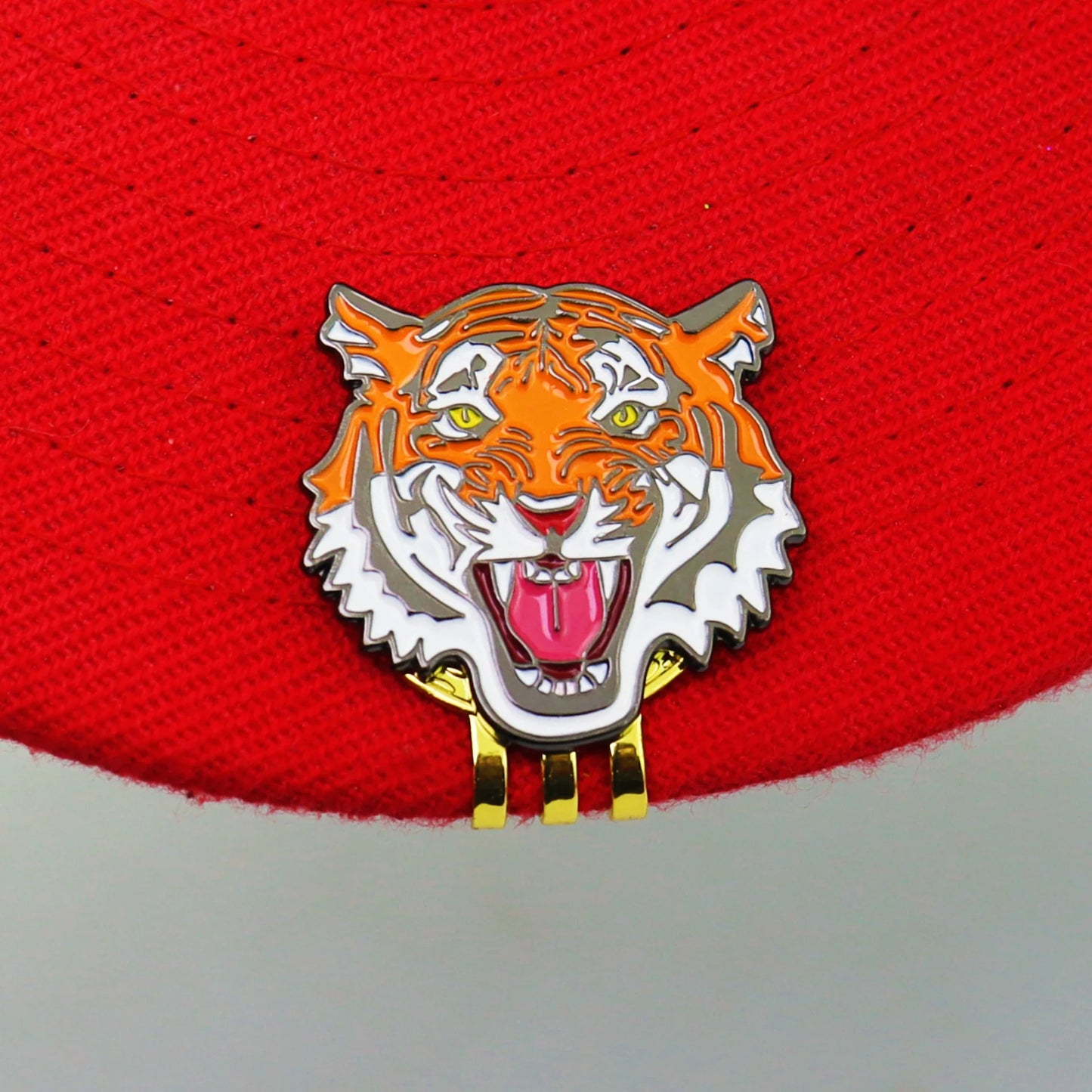 New Golf Accessories Golf Ball Marker Hat Clip Creative TIger Ball Mark LY5872