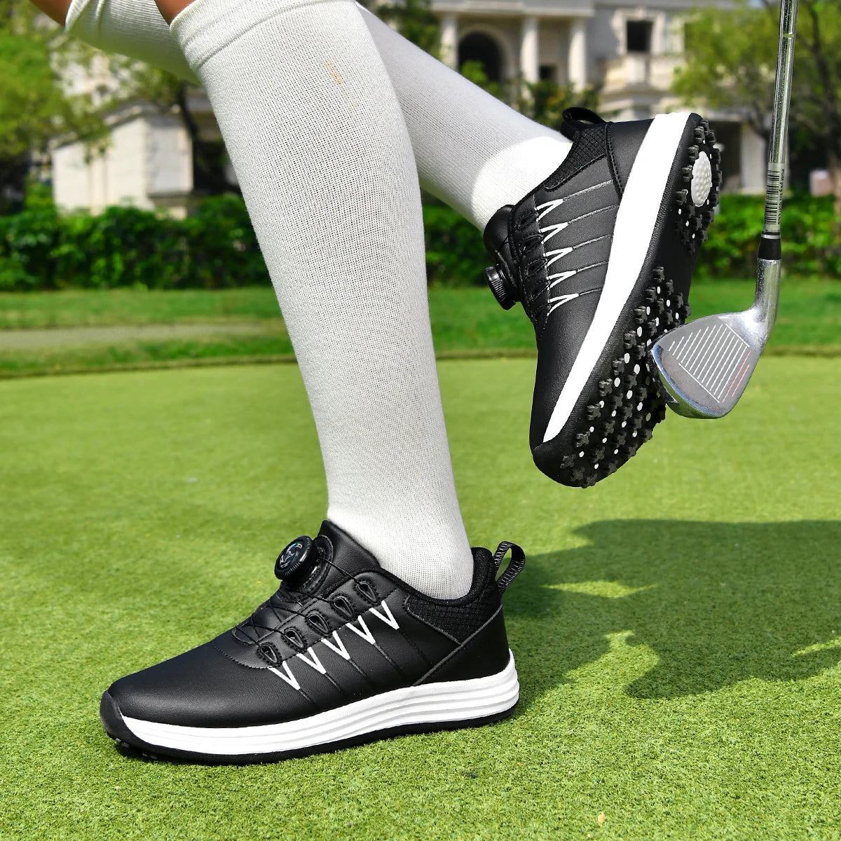 new Golf shoes for Fashionable Outdoor use for both Men Women With Anti-slip Design Suitable for Mountain Climbing and Hiking