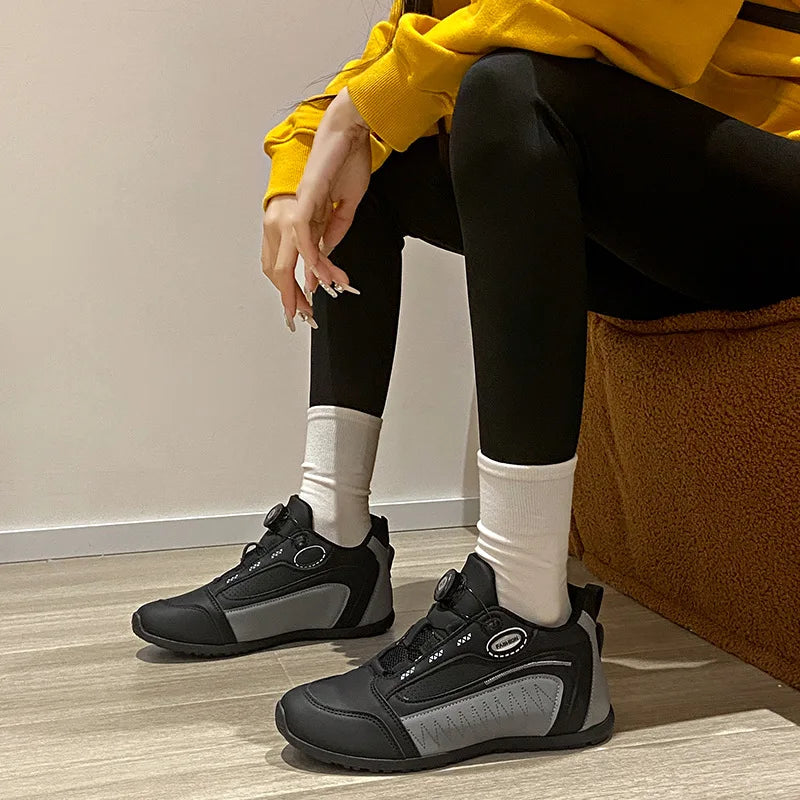 Golf Shoes for Men's Women's Couple Style Outdoor Comfort Golf Sneakers Plus Size Leisure Sports Shoes Fashionable Walking Shoes